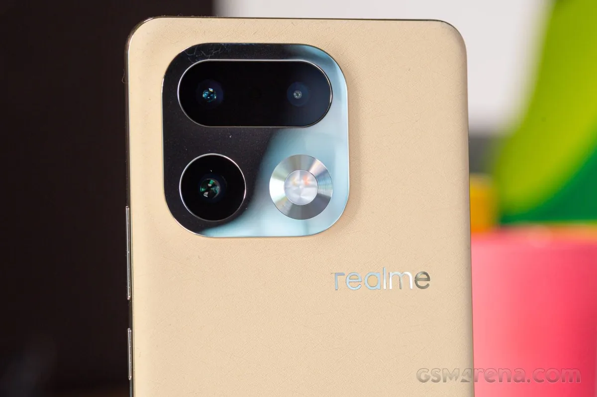 Realme готовится представить смартфон с экраном 185 Гц и камерой на 200 Мп