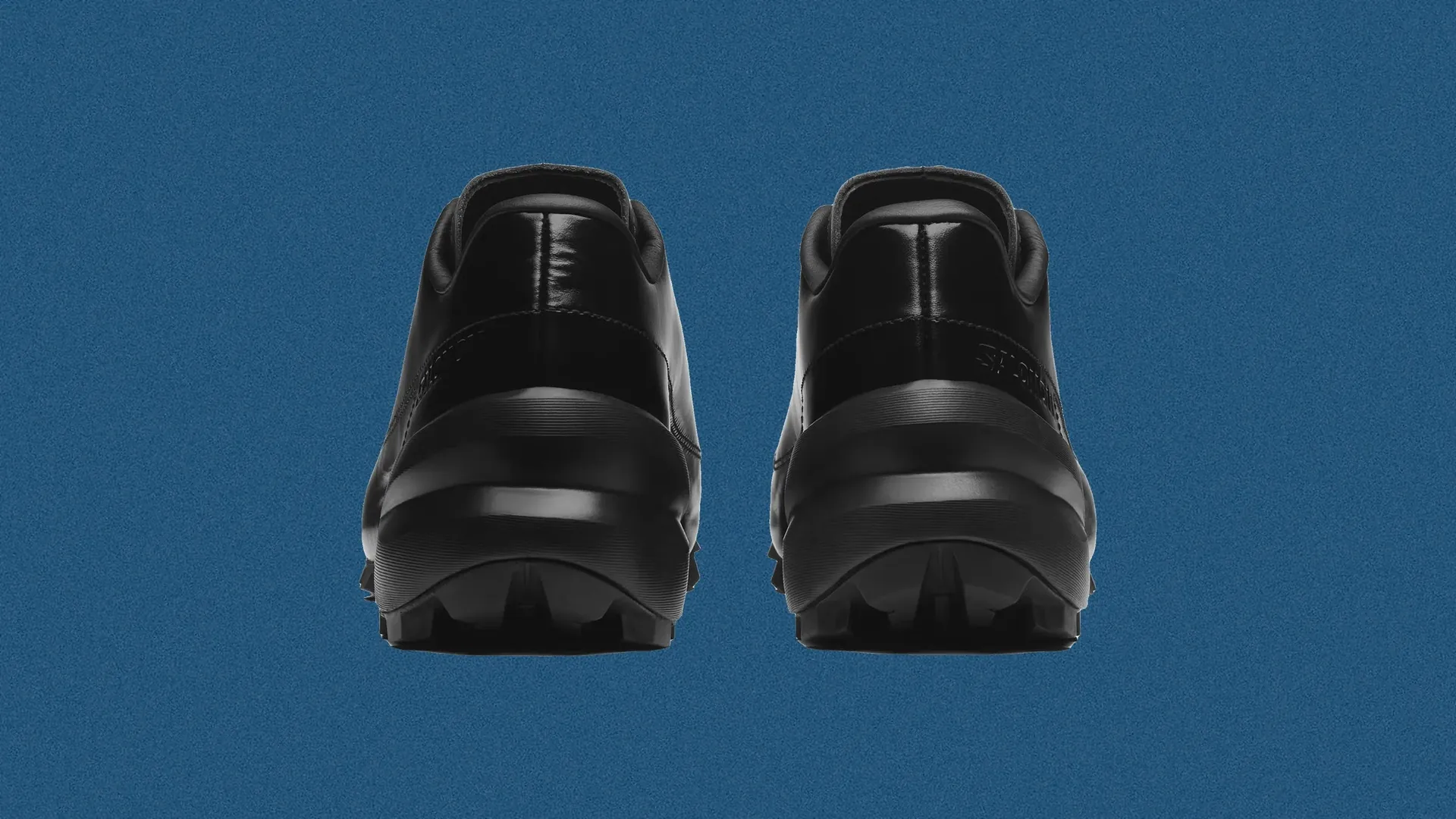Salomon и MM6 Maison Margiela представили кроссовки Crossderby