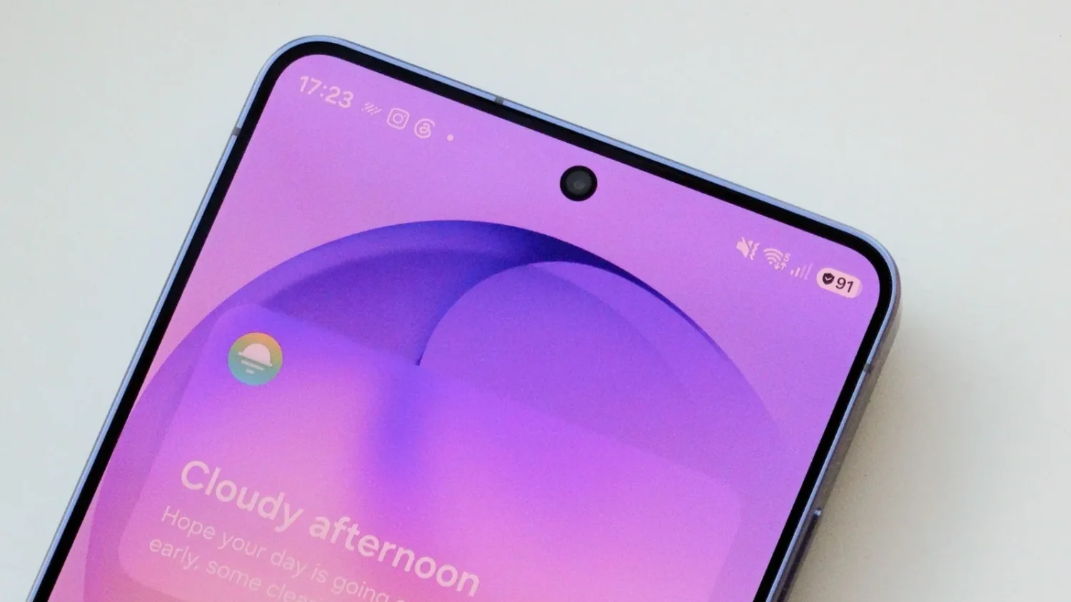 Значок щита на Samsung Galaxy: как работает защита от деградации батареи