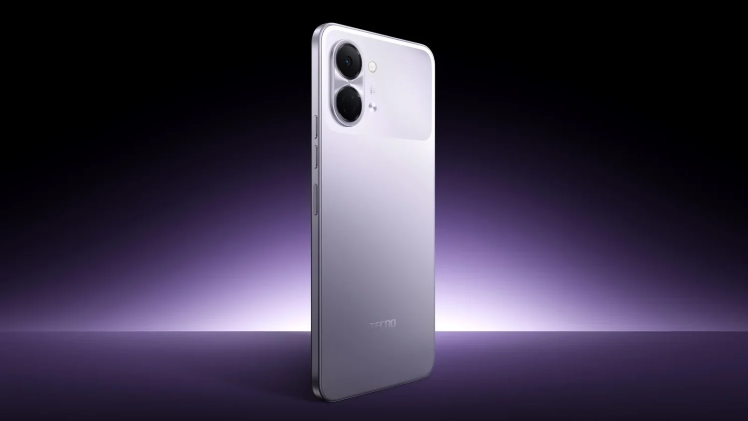 Tecno Spark Go 3 в серебристом цвете