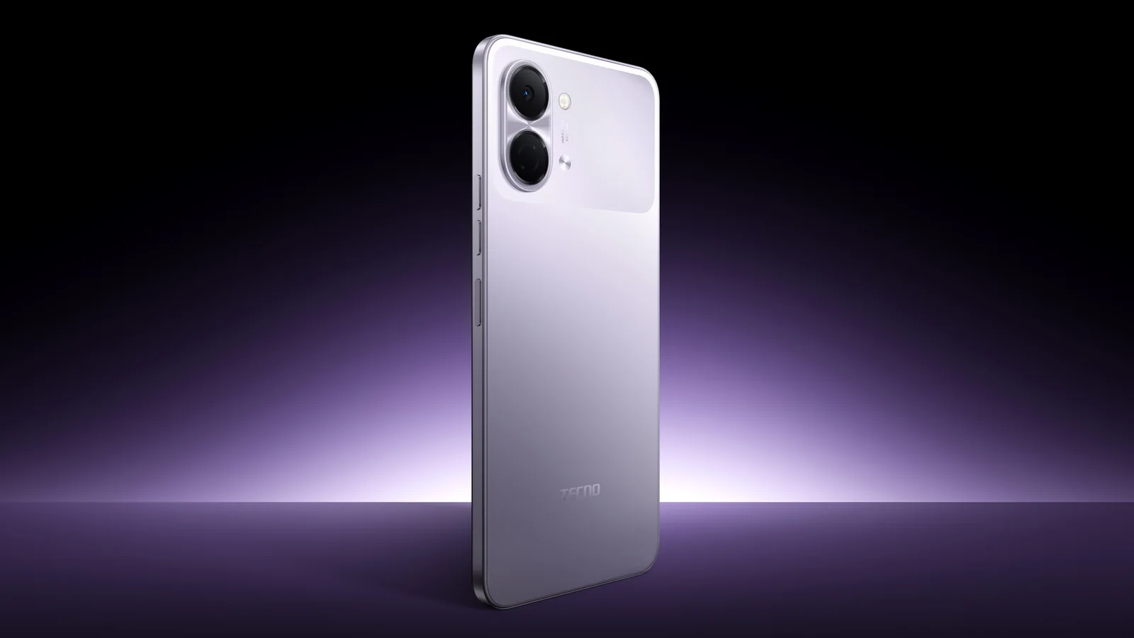 Tecno Spark Go 3 в серебристом цвете