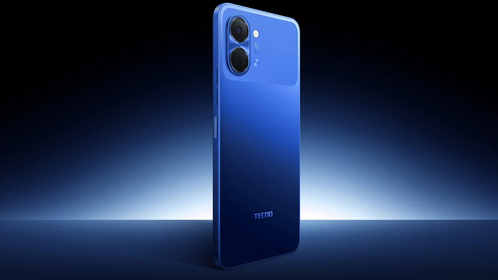 Tecno Spark Go 3 в синем цвете