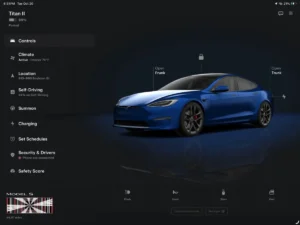 Приложение Tesla получило адаптацию для складного iPhone Duo и iPad