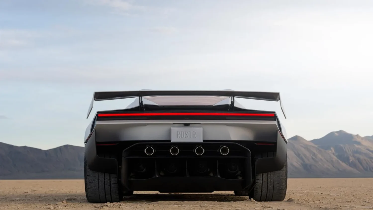 Илон Маск пообещал полёты Tesla Roadster с двигателями SpaceX
