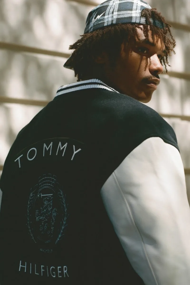 Иллюстрация к материалу «Tommy Hilfiger и FRGMT представили совместную коллекцию одежды». Фото: Hypebeast.