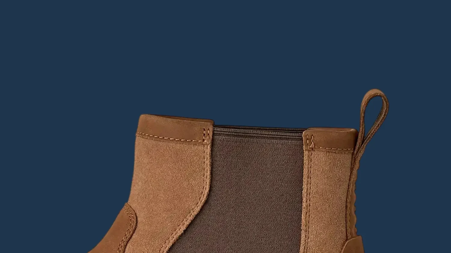 Ugg представила ботинки Birch Chelsea с элементами из архивной коллекции 90-х