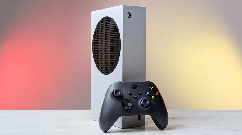 Сравнение Xbox Series X и Series S: почему одна консоль дешевле другой