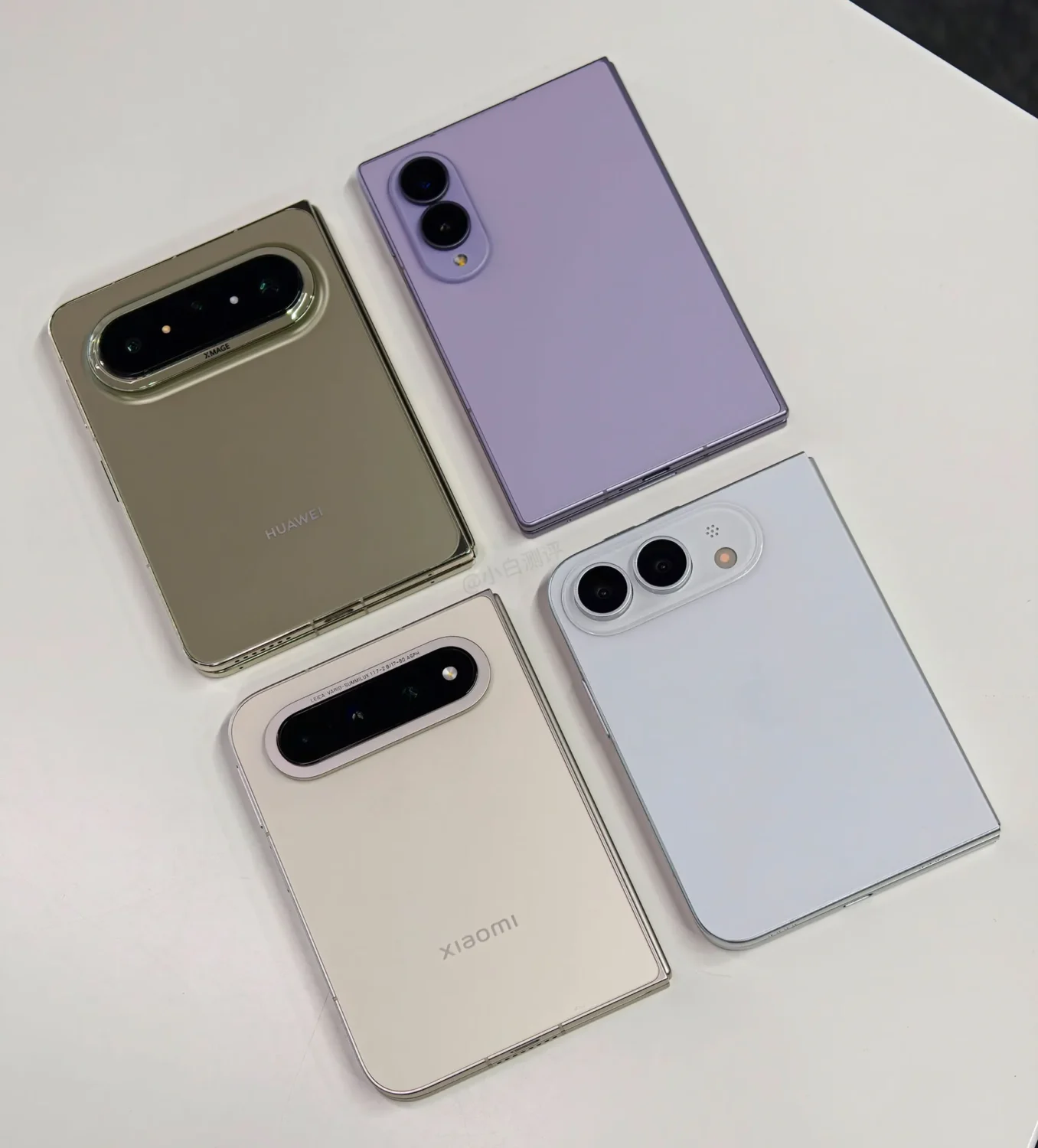 Xiaomi 18 Fold продаётся хуже зарубежных аналогов